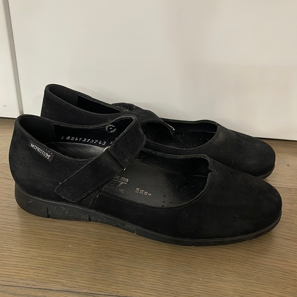 Very comfortable flats by Mephisto